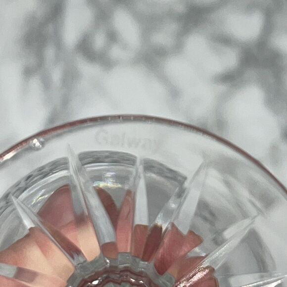 GALWAY CRYSTAL Champagne Flutes Claddagh Etched - Picture 6 of 6